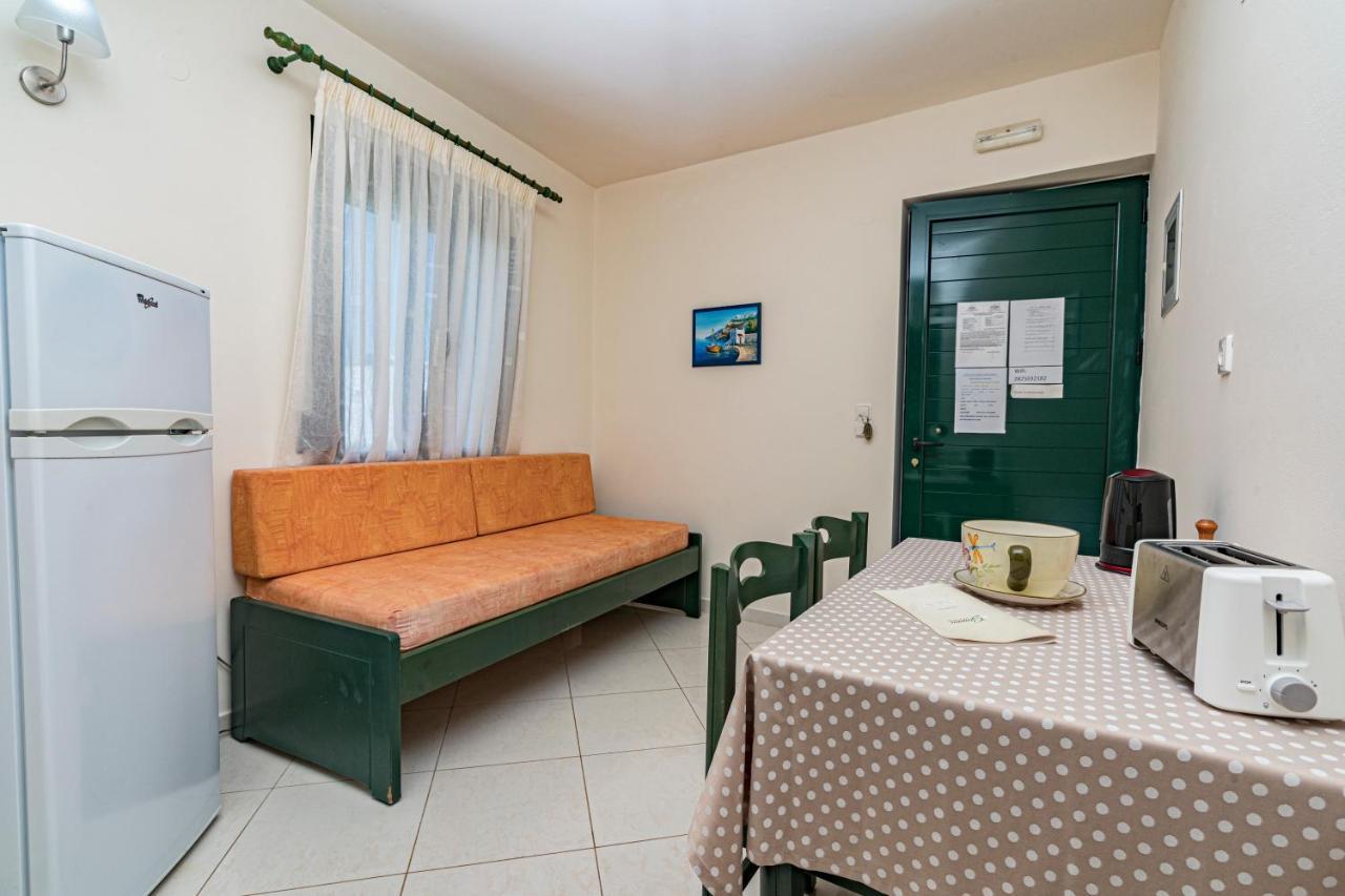 Gianna Apartments Алмирида Экстерьер фото